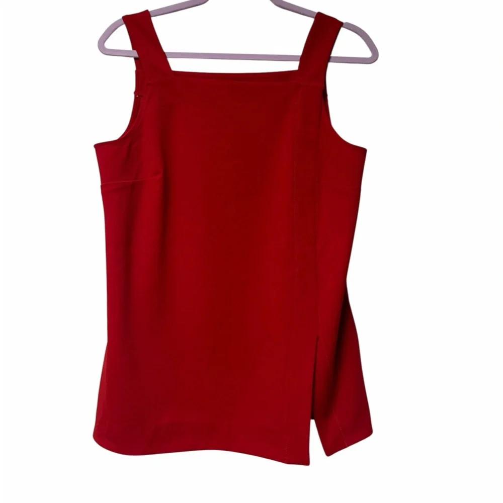 Ann Taylor Red Square Neck Tank Top – Size Medium